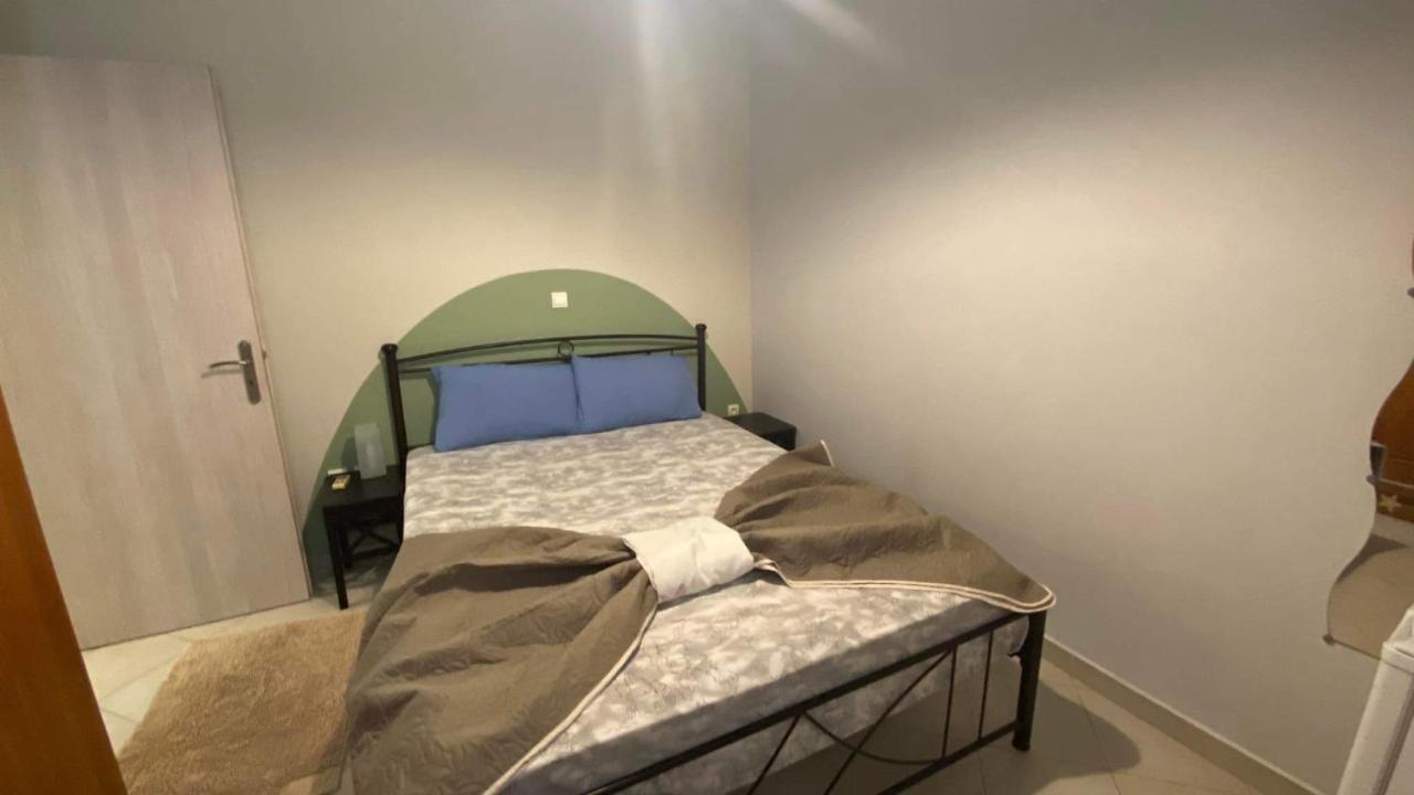 Cozy Minimal Apartment Pireus Exteriér fotografie