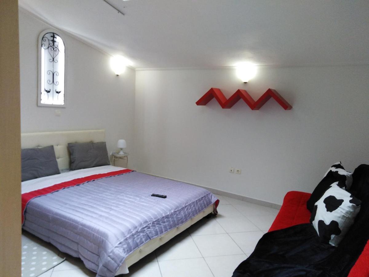 Cozy Minimal Apartment Pireus Exteriér fotografie